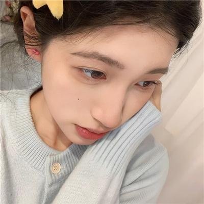 女子高中生
